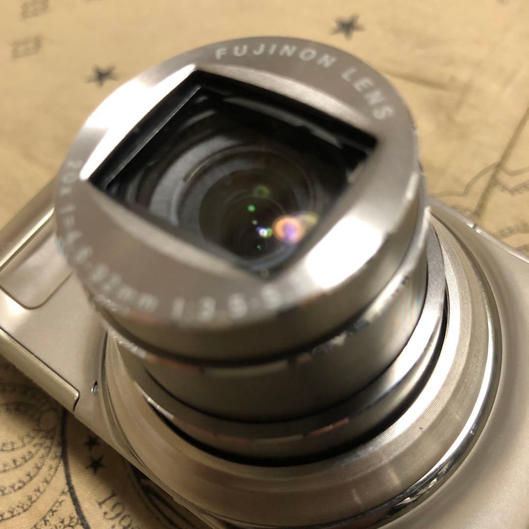 美品 FUJIFILM FinePix F800EXR デジカメ コンデジ