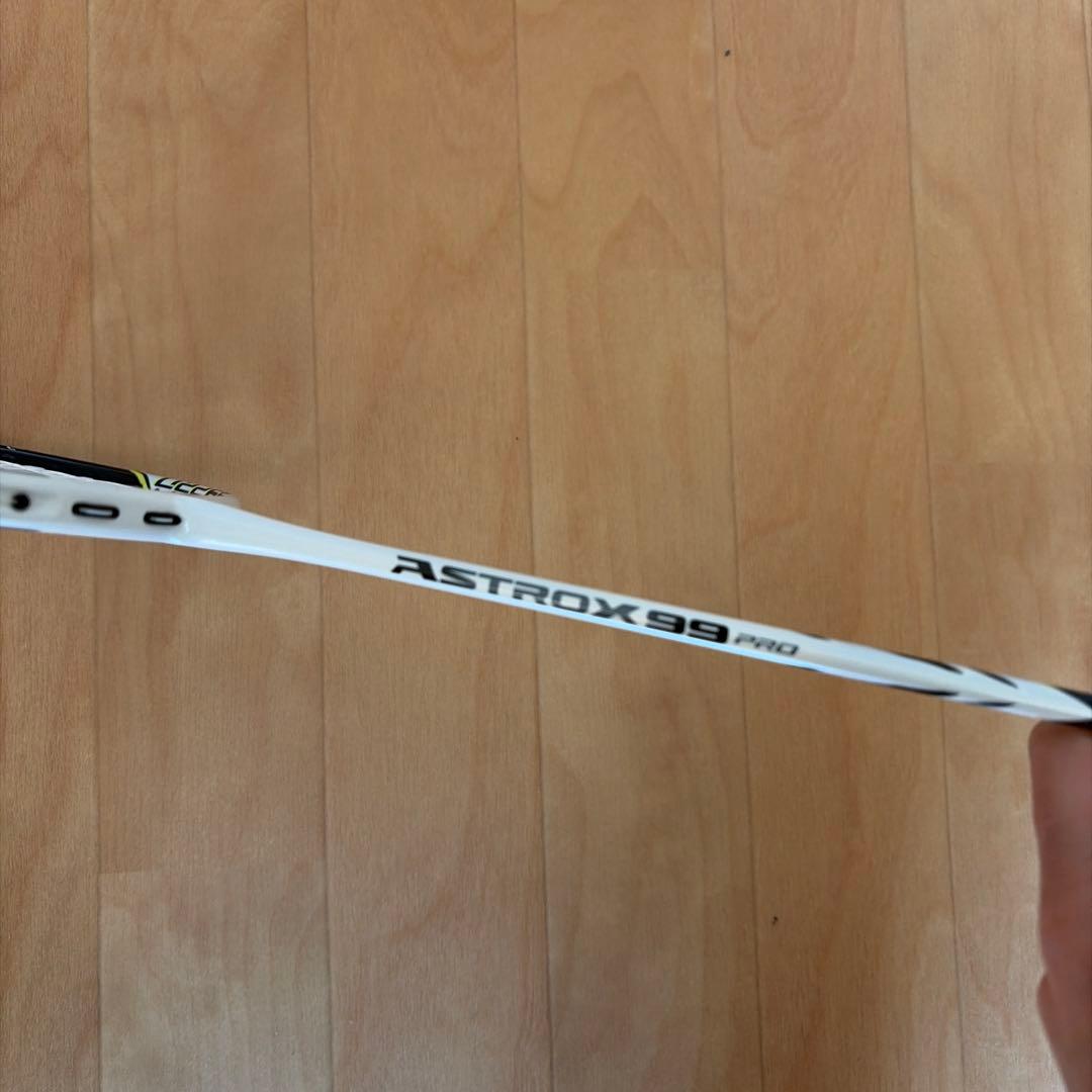 ASTROX 99 PRO バドミントンラケット 4ug5値下げ可