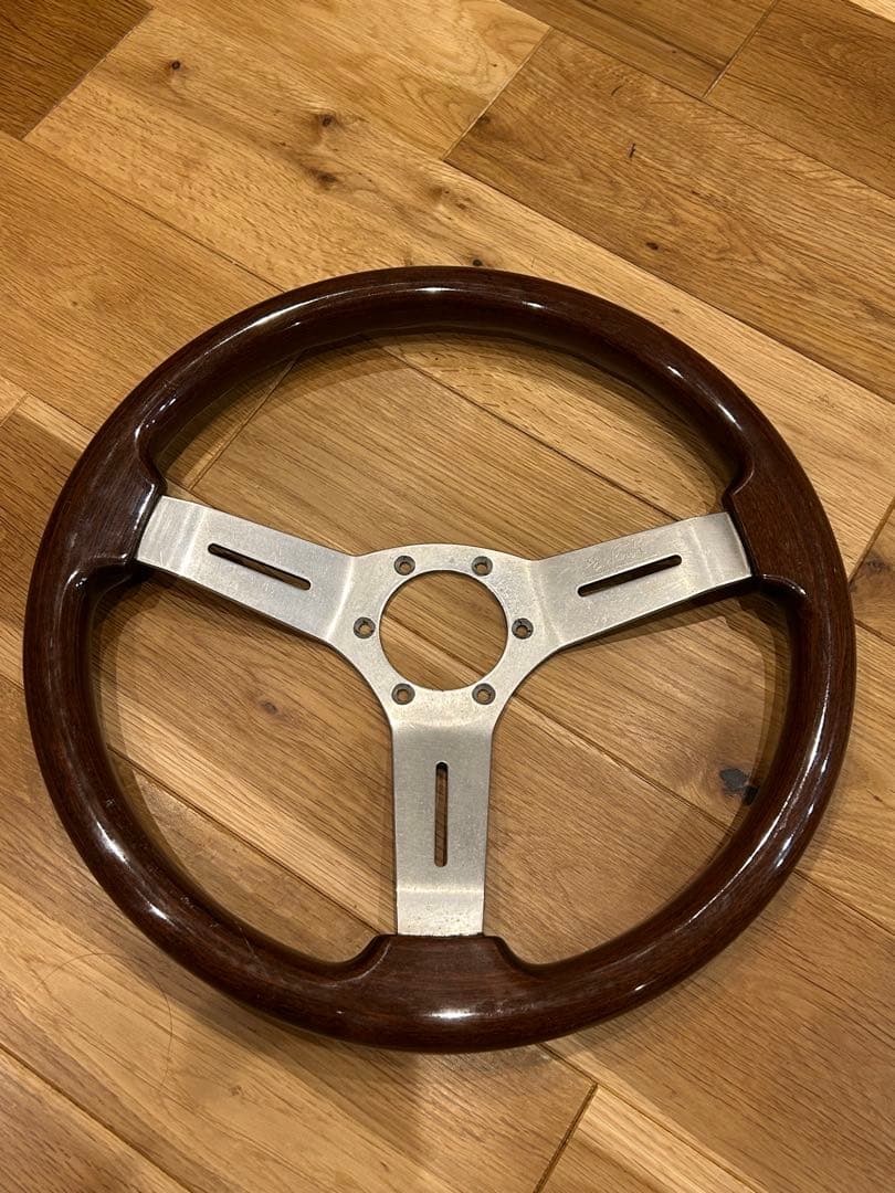 Nardi 3スポーク ステアリング 本体