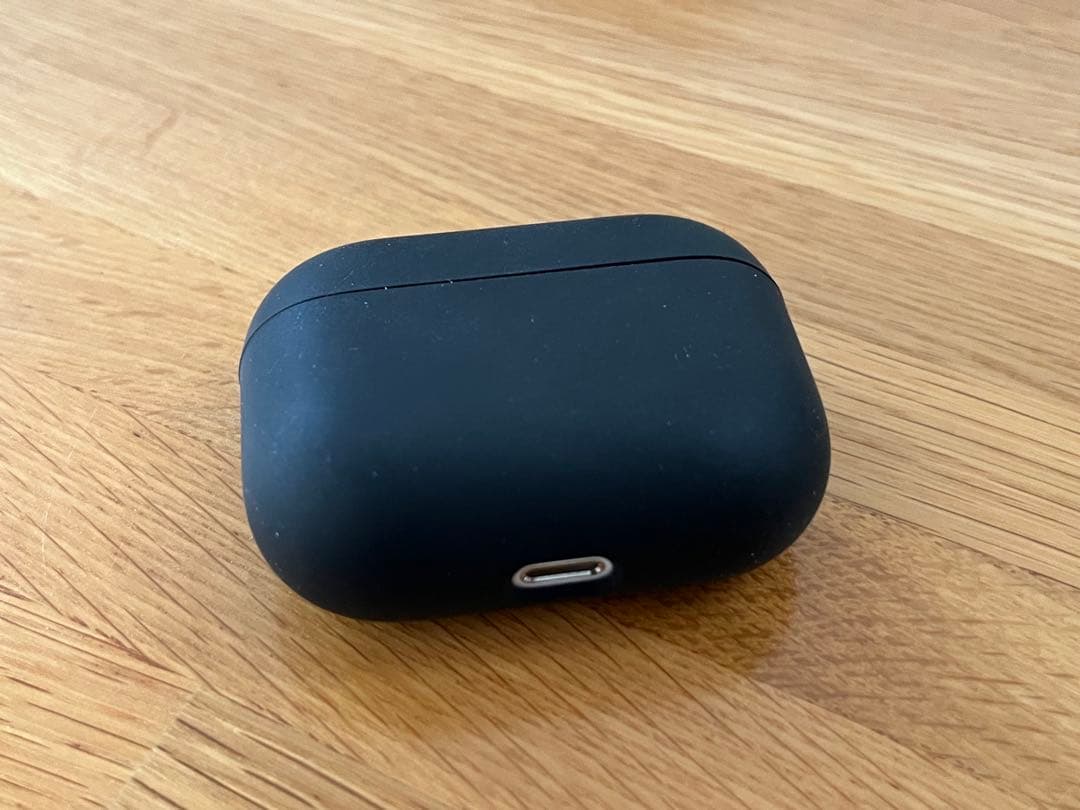 AirPods Pro 本体（第一世代） ※右のみ完動品 ブラックケース付き