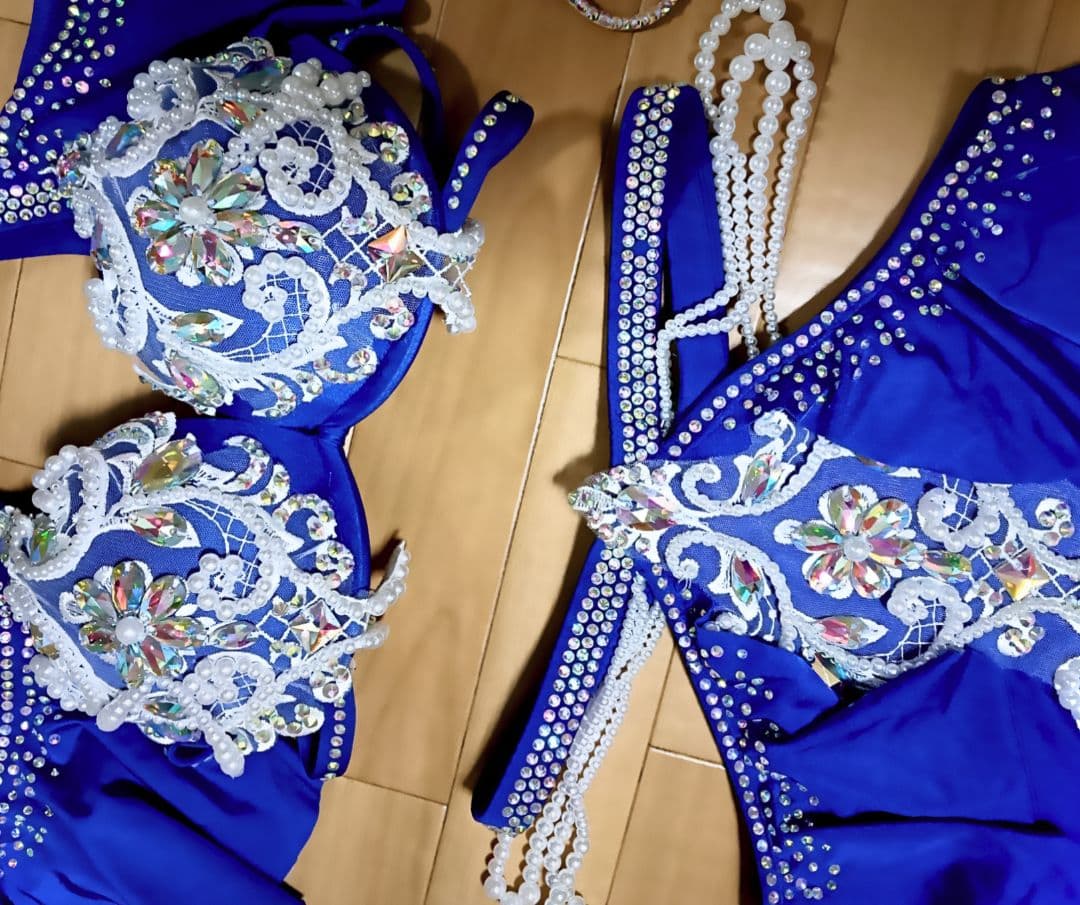 ベリーダンス ロイアルブルー オリエンタル衣装 ＆レッスン着＆ピアス