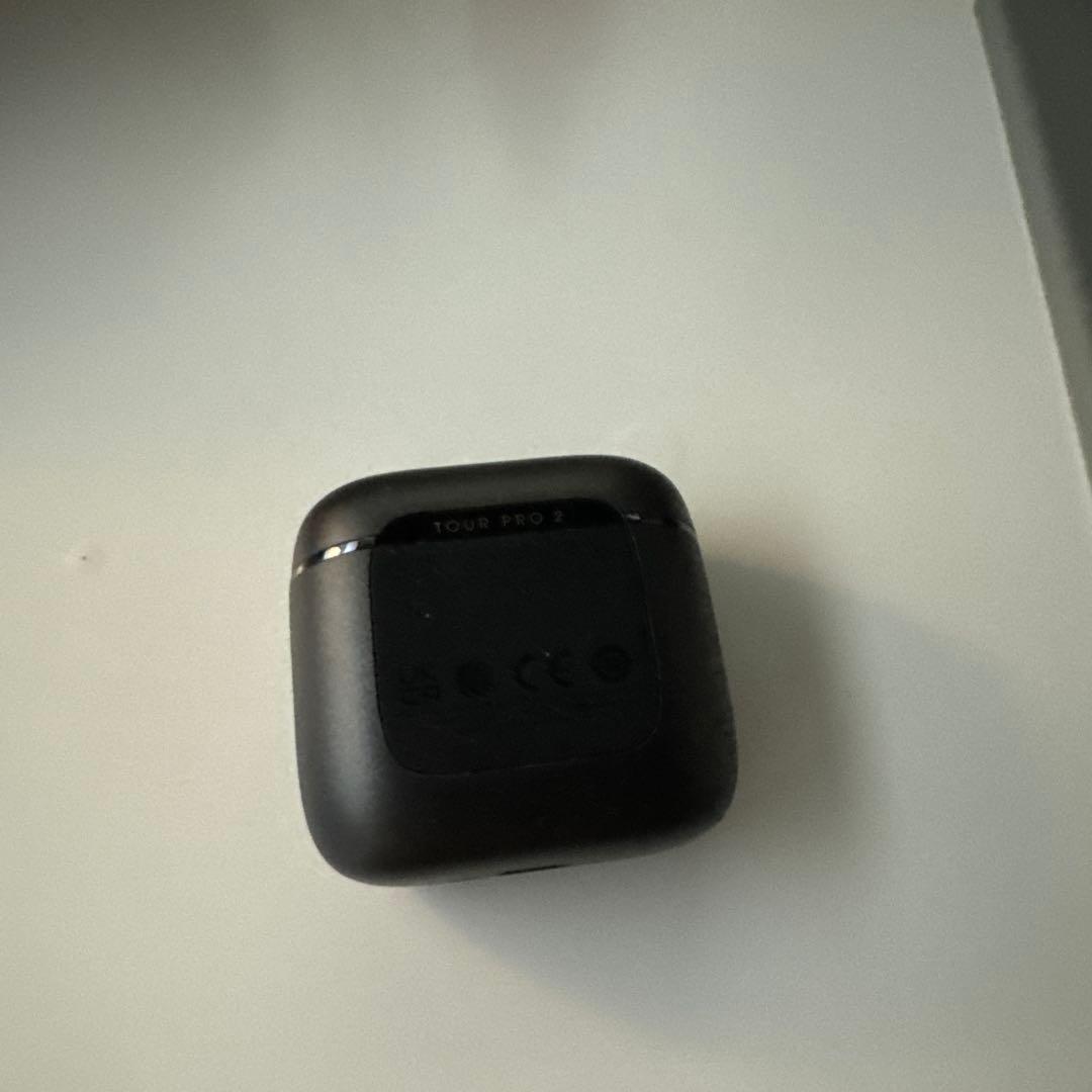 JBL Tour Pro 2 ワイヤレスイヤホン ブラック