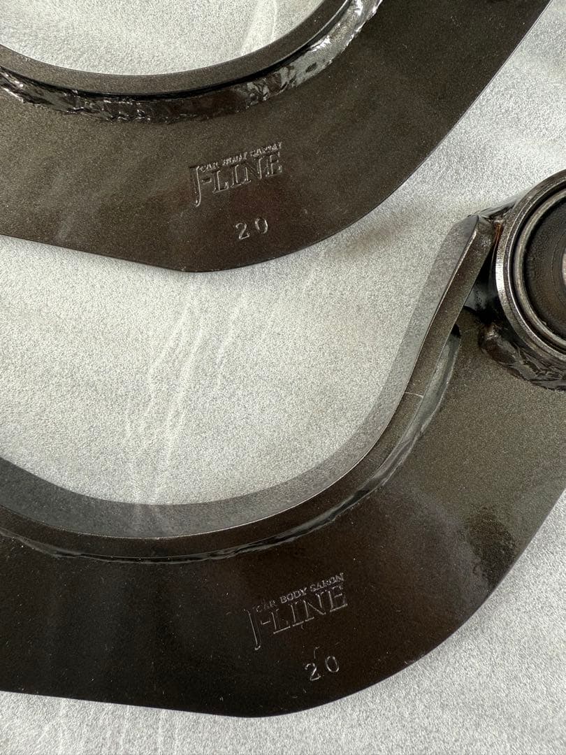 30アルファード、ヴェルファイア用アッパーアーム