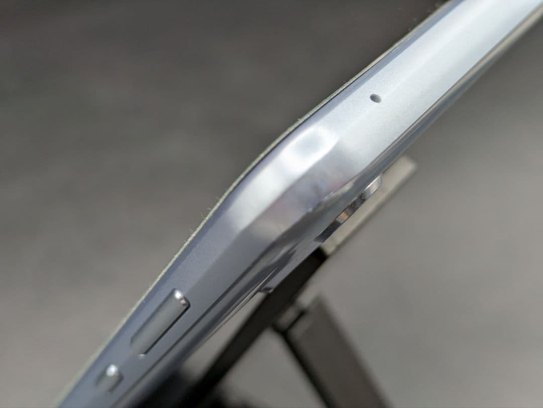 AQUOS sense3 plus 901SH 本体