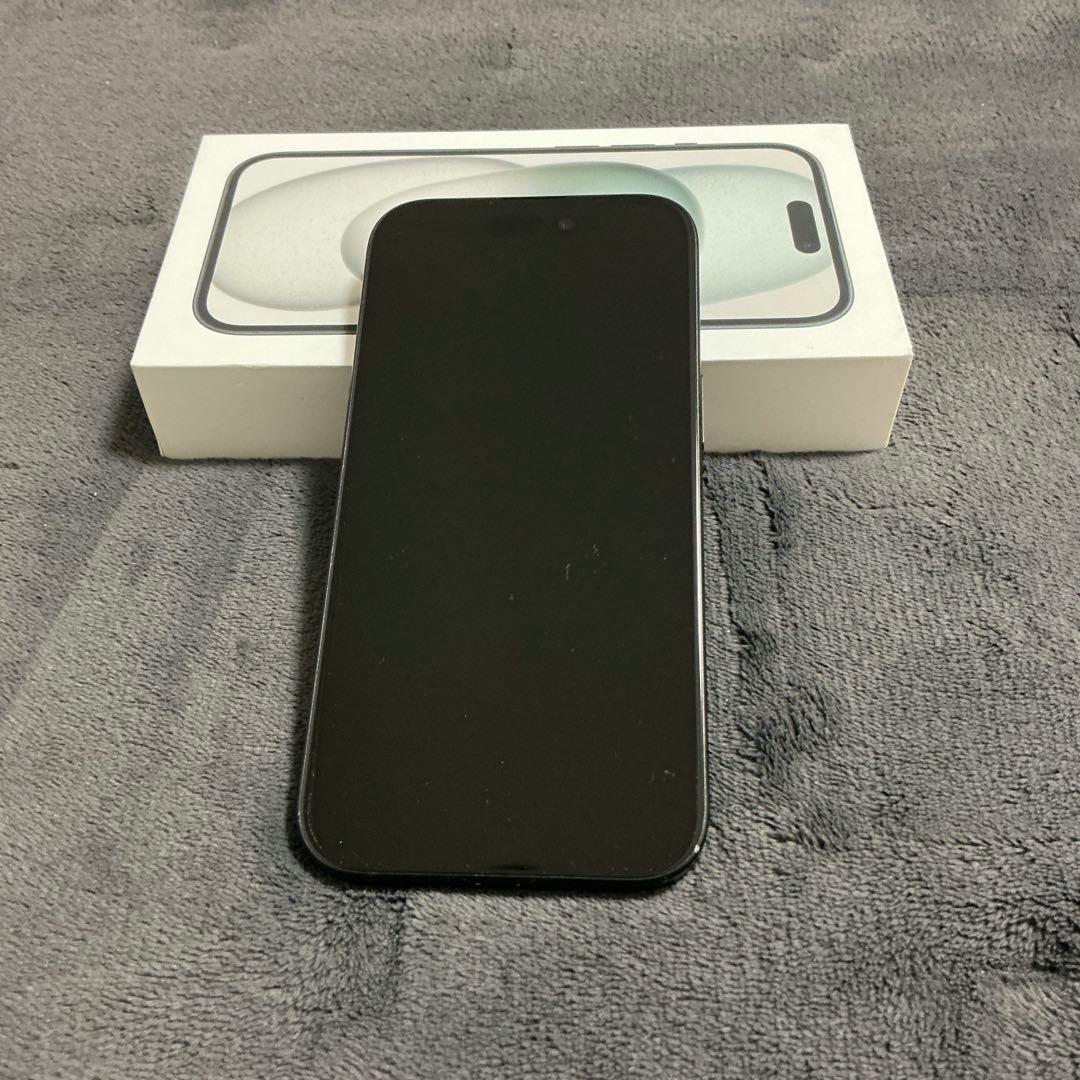 iPhone 15 本体 ブラック128GB SIMフリー 付属品未使用