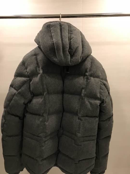 MONCLER(モンクレール) ダウン VANOISE