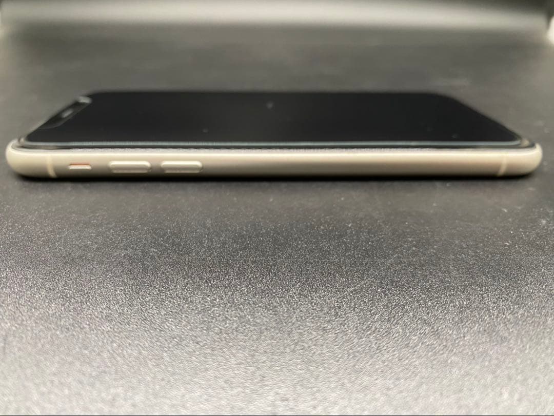 ★【美品】Apple iPhone11 NWM22J/A 128GBSIMフリー