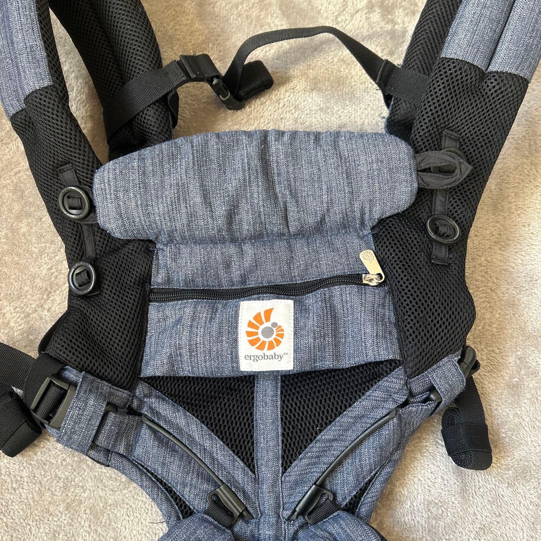 美品 ergobaby OMNI 360 抱っこ紐 ネイビー ヨダレカバー