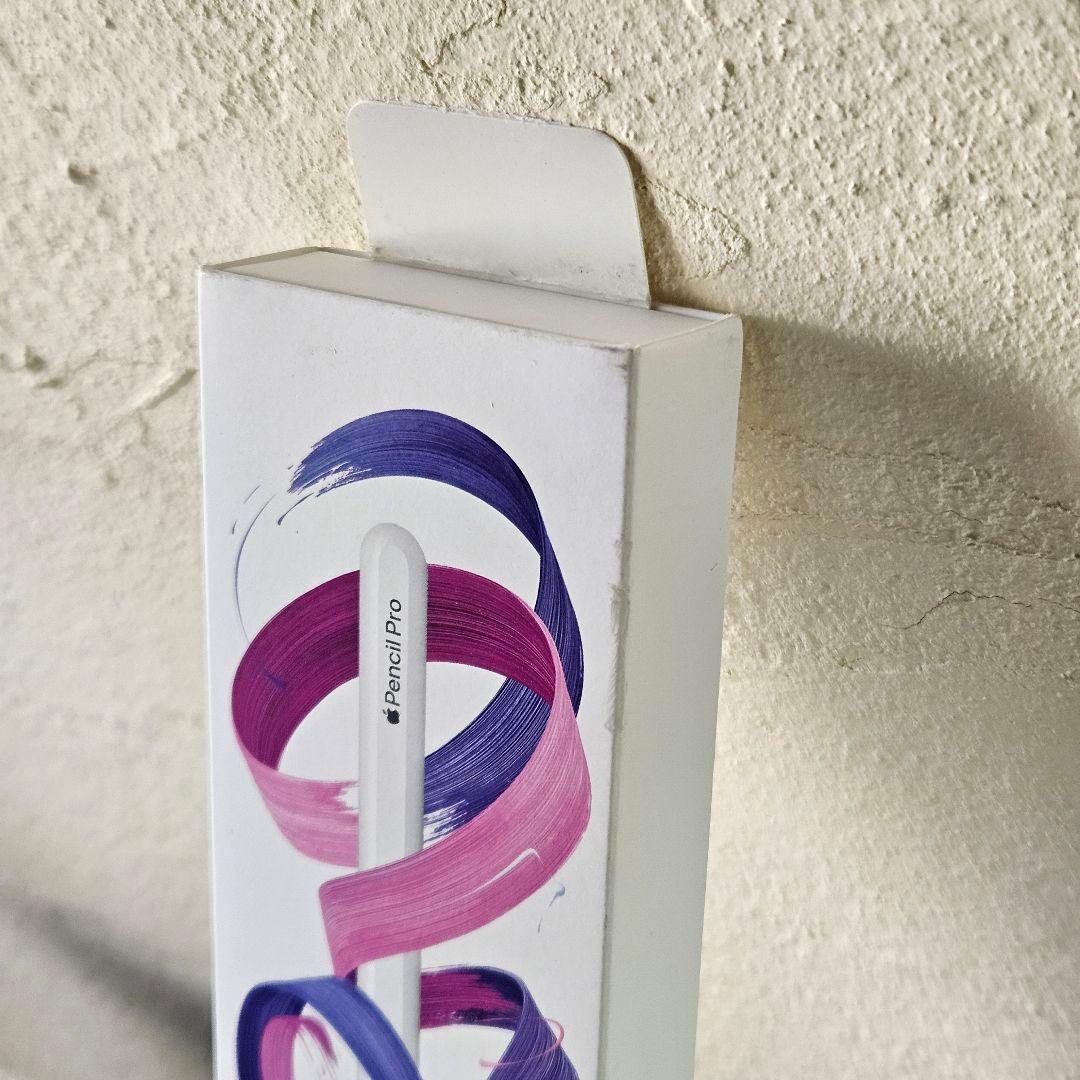 Apple Pencil Pro ホワイト 交換ペン先付き