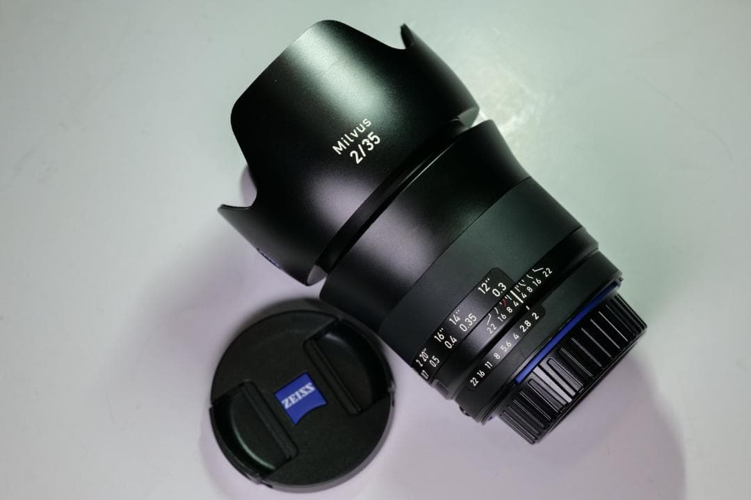 中古 Carl Zeiss Milvus 35mm F2 ニコンF 単焦点