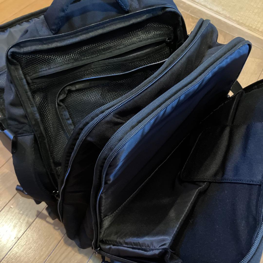 Evoon マルチビジネスリュックTSAロック付き　　　　　16の機能搭載