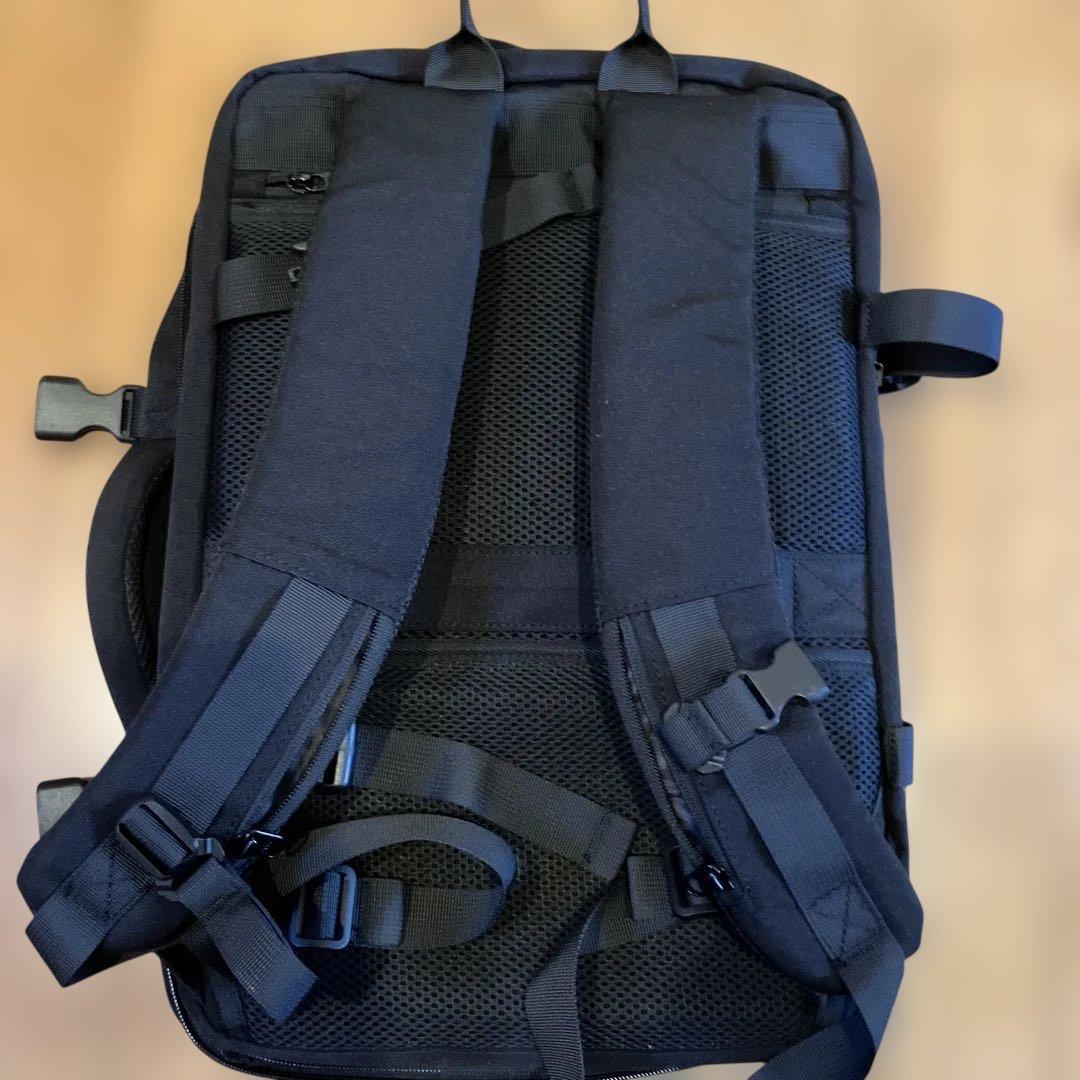 Evoon マルチビジネスリュックTSAロック付き　　　　　16の機能搭載