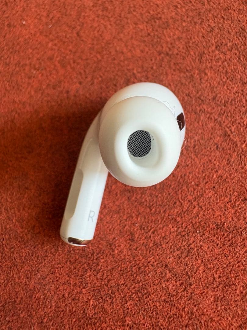 【極美品】AirPods Pro 第二世代（R）動作確認済みA3047