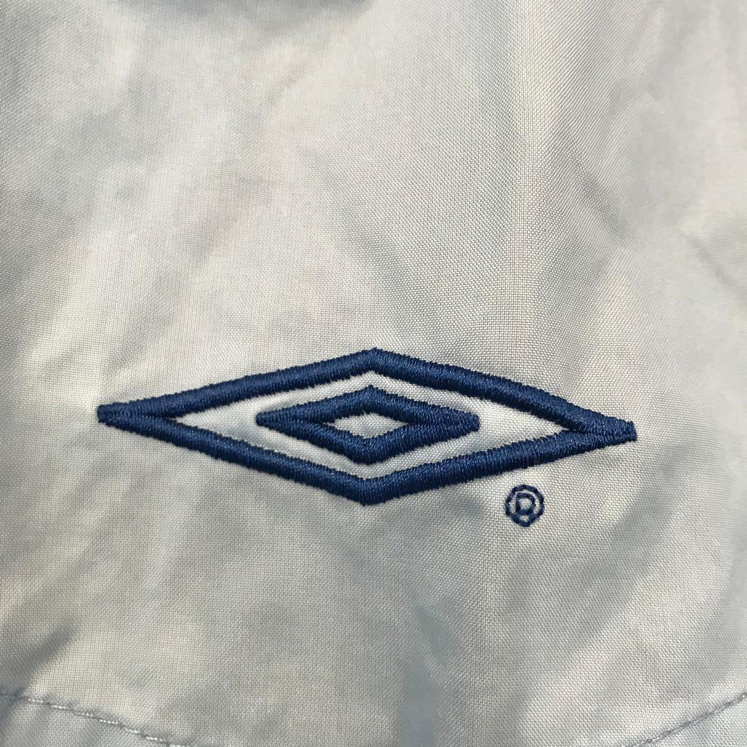UMBRO アンブロ　ピステ　プルオーバー　ナイロンジャケット