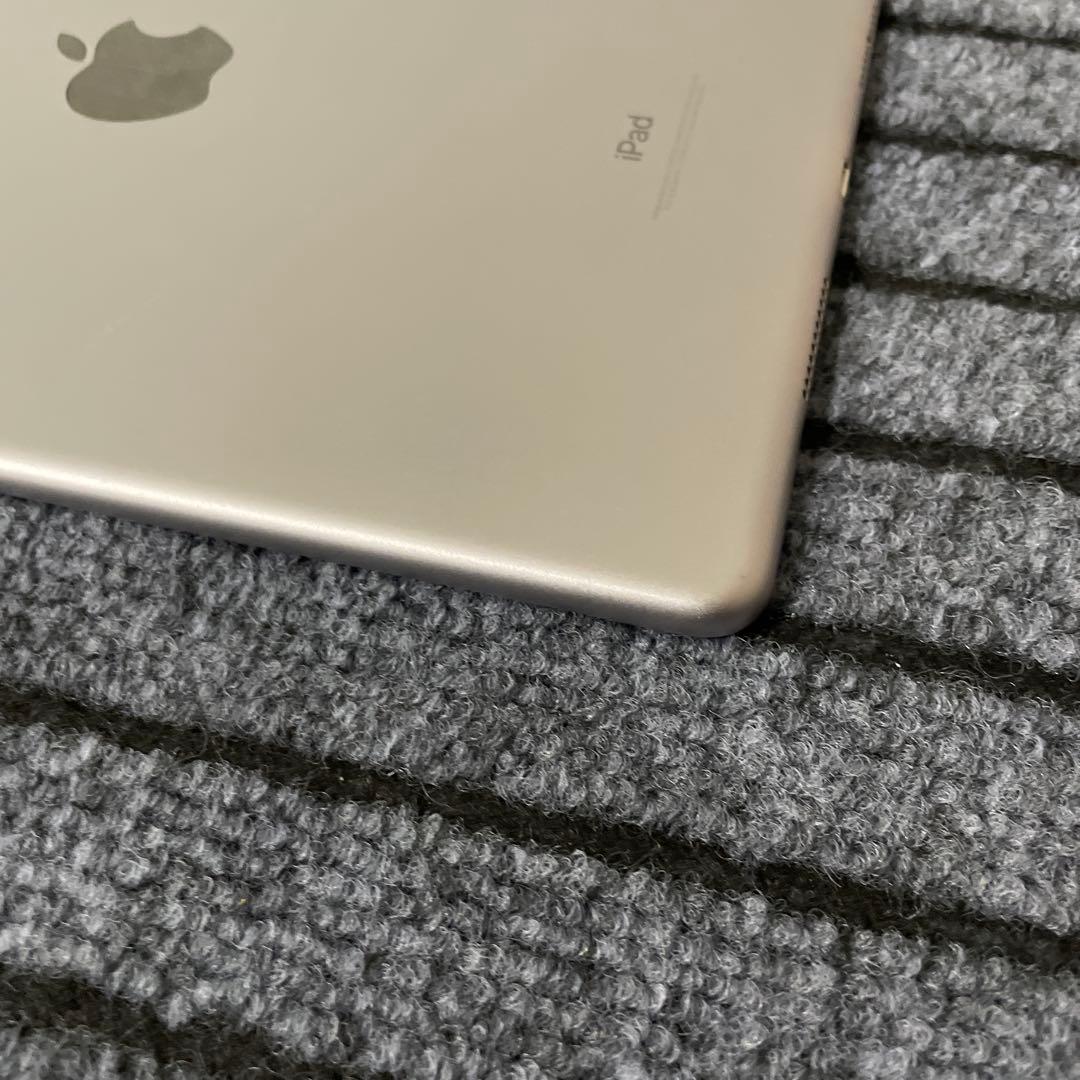 157 iPad Pro 10.5 256GB Wi-Fi スペースグレイ