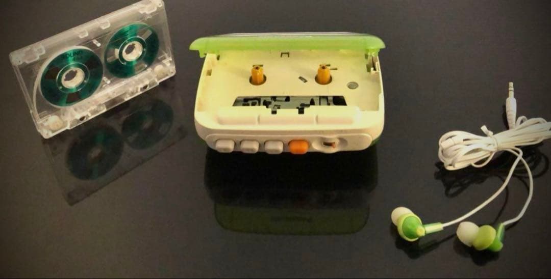 カセットプレーヤーPanasonic RQ-CW05 「 整備済み、完動超美品」