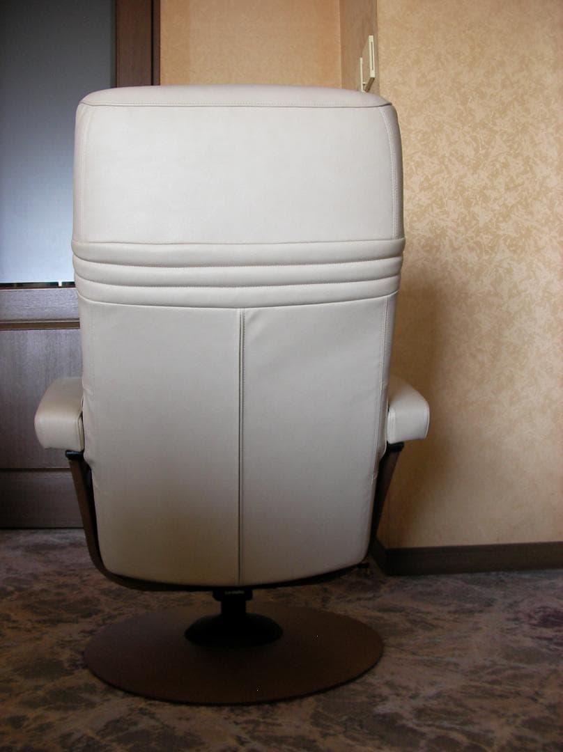 カリモク ザ・ファースト リクライナー RU71モデル 本革張