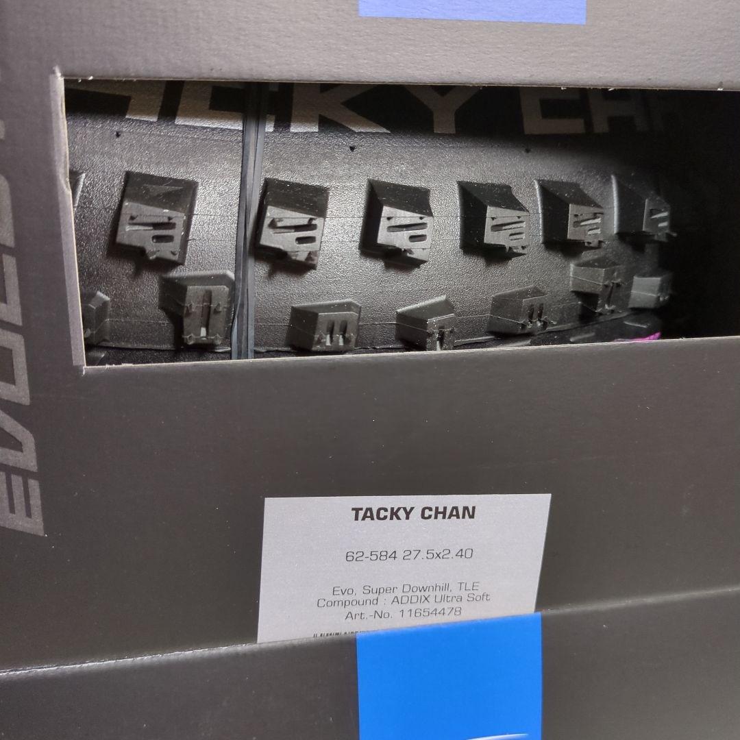 ＳＣＨＷＡＬＢＥ　タッキーチェン　　27.5×2.4　未使用 2本