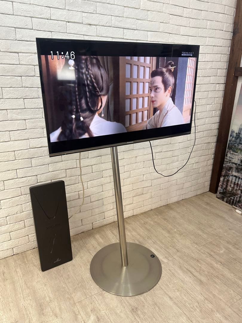 【東京都23区配送無料】パナソニック スタンド付　テレビ EQUALS セット