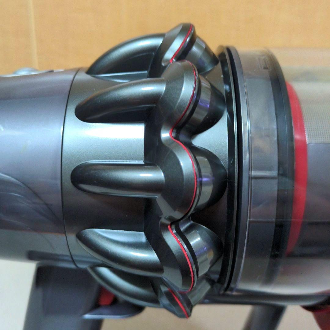 【美品】スタンド付き ダイソン cyclone v10 sv12 分解洗浄済み