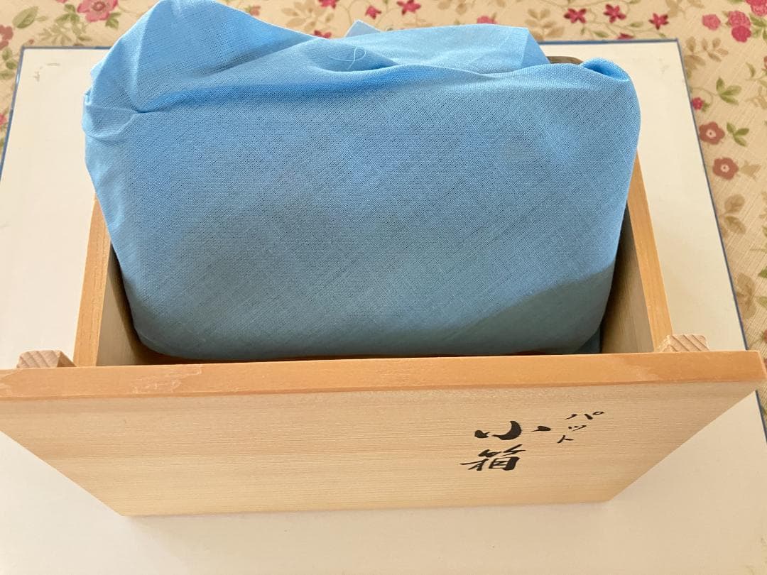 【収集家を驚かせるレア物漆器：コンペの賞品に】　象彦　極上『ゴルフパット図小箱』