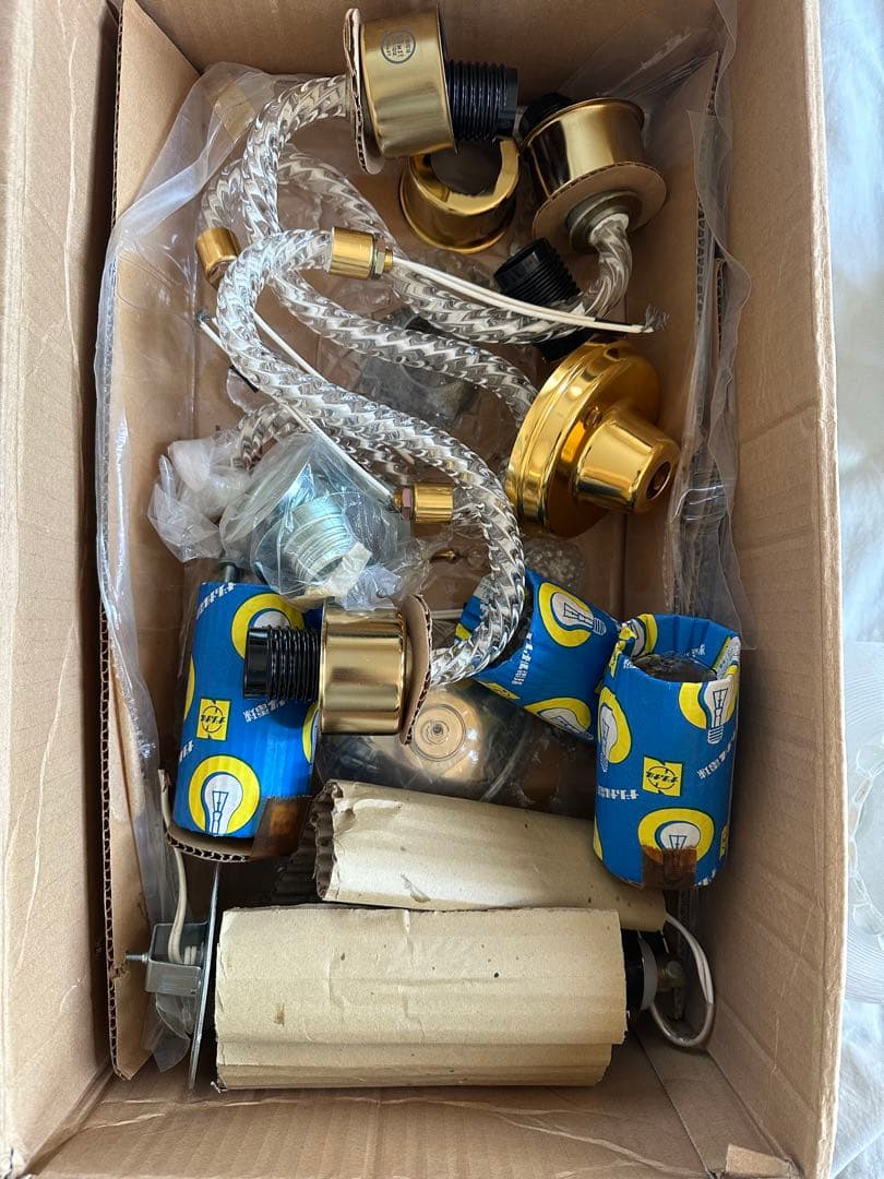 昭和レトロ　松下電工　シャンデリア　ガラス傘2つ欠損