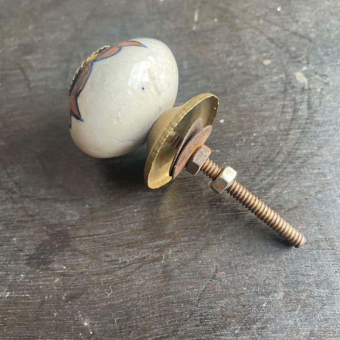 ★フランス　アンティーク　引き出し　家具　ドロワー　陶器　取っ手　持ち手　ノブ