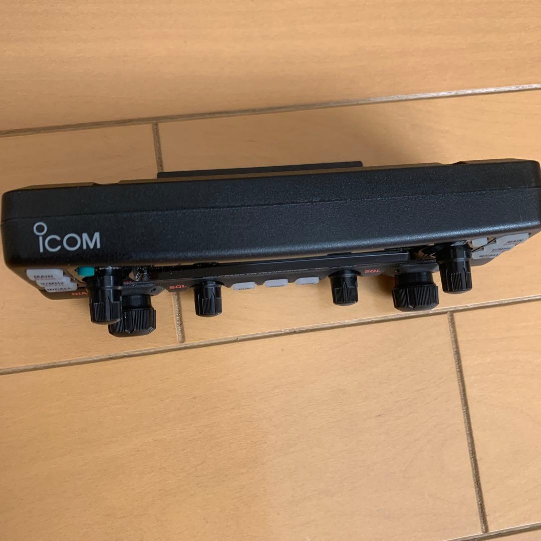 ICOM IC-2720 20w デュアルバンドFMトランシーバー
