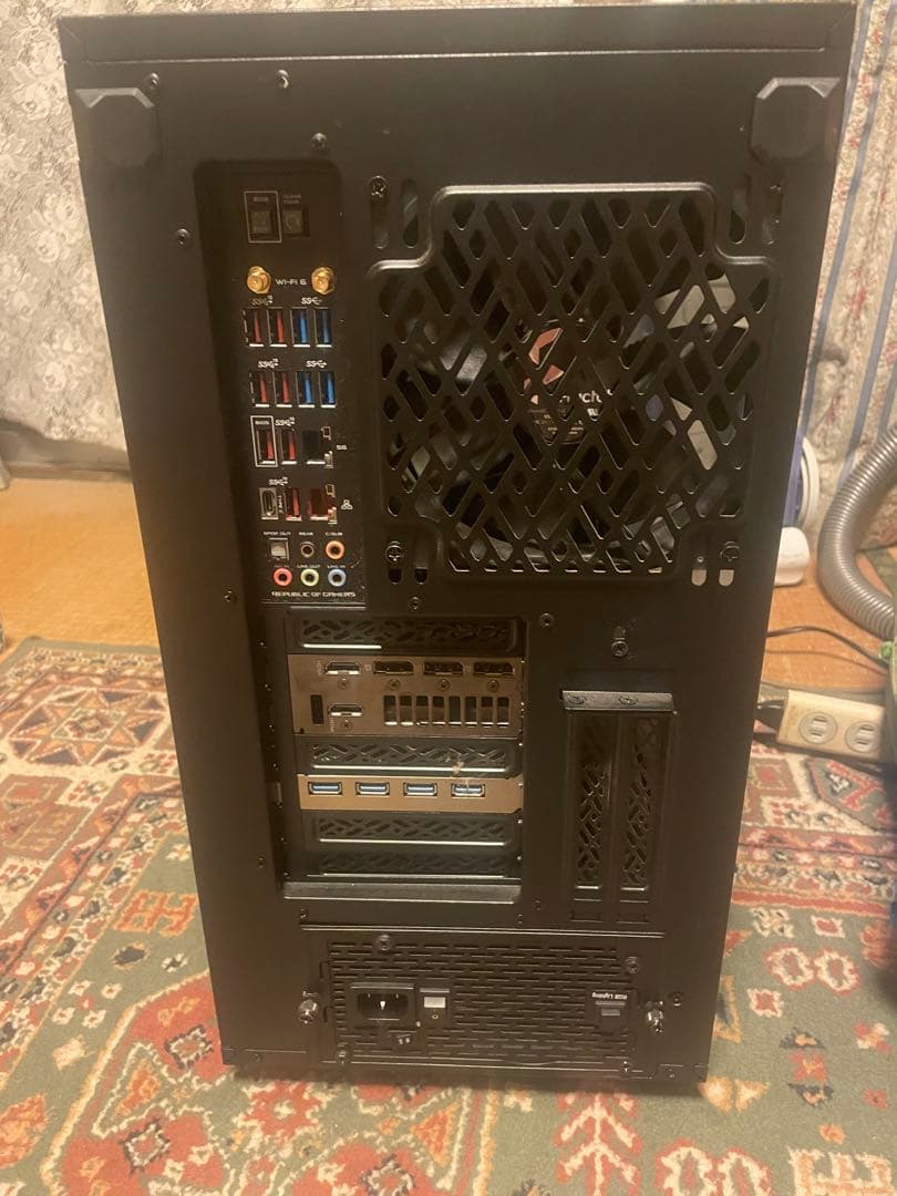 ジャンク品　GeForce RTX デスクトップPC ミドルタワー