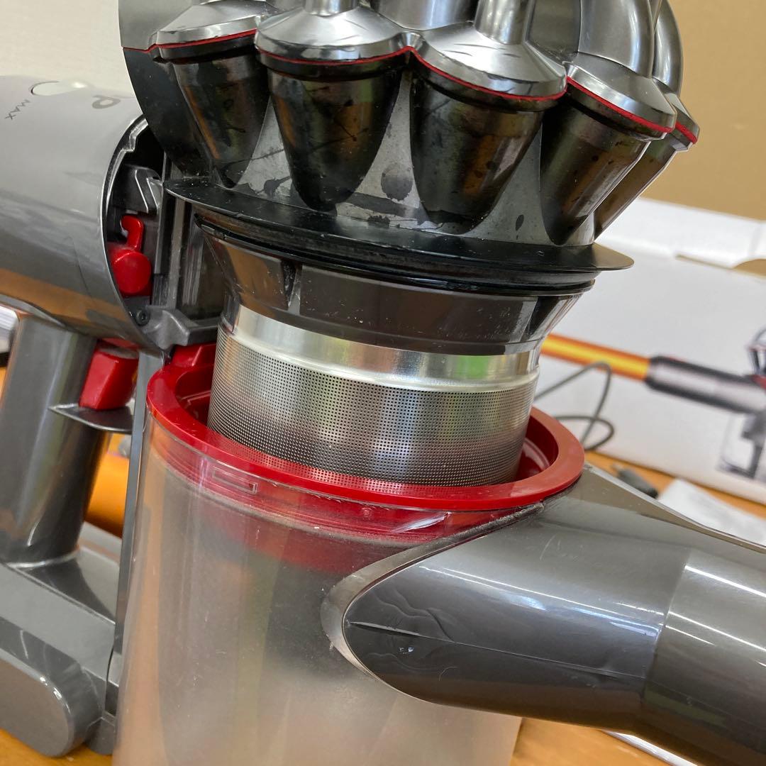 No.232 dyson V8 fluffy ダイソン 掃除機 クリーナー
