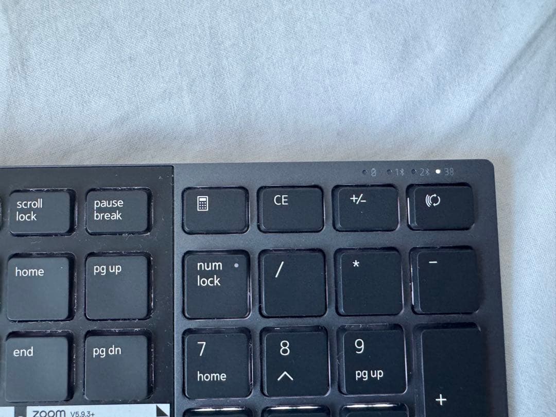 Dell Pro Premium キーボード　マウス　KM900 フルサイズ