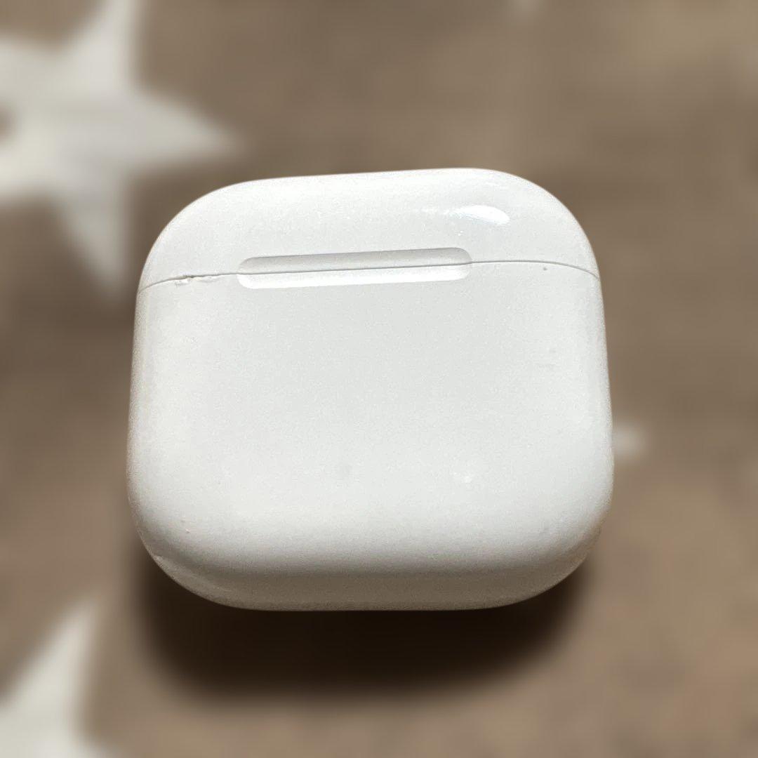 タイムセールApple AirPods 充電ケース 本体(右耳のみ)