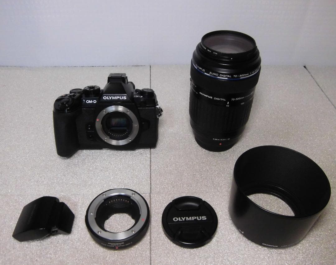 OLYMPUS OM-D E-M1 デジタルミラーレスカメラ・ズームレンズセット