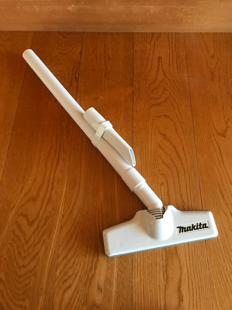 長時間掃除可能　CL107 充電器　BL1015 大容量BL1040 サイクロン