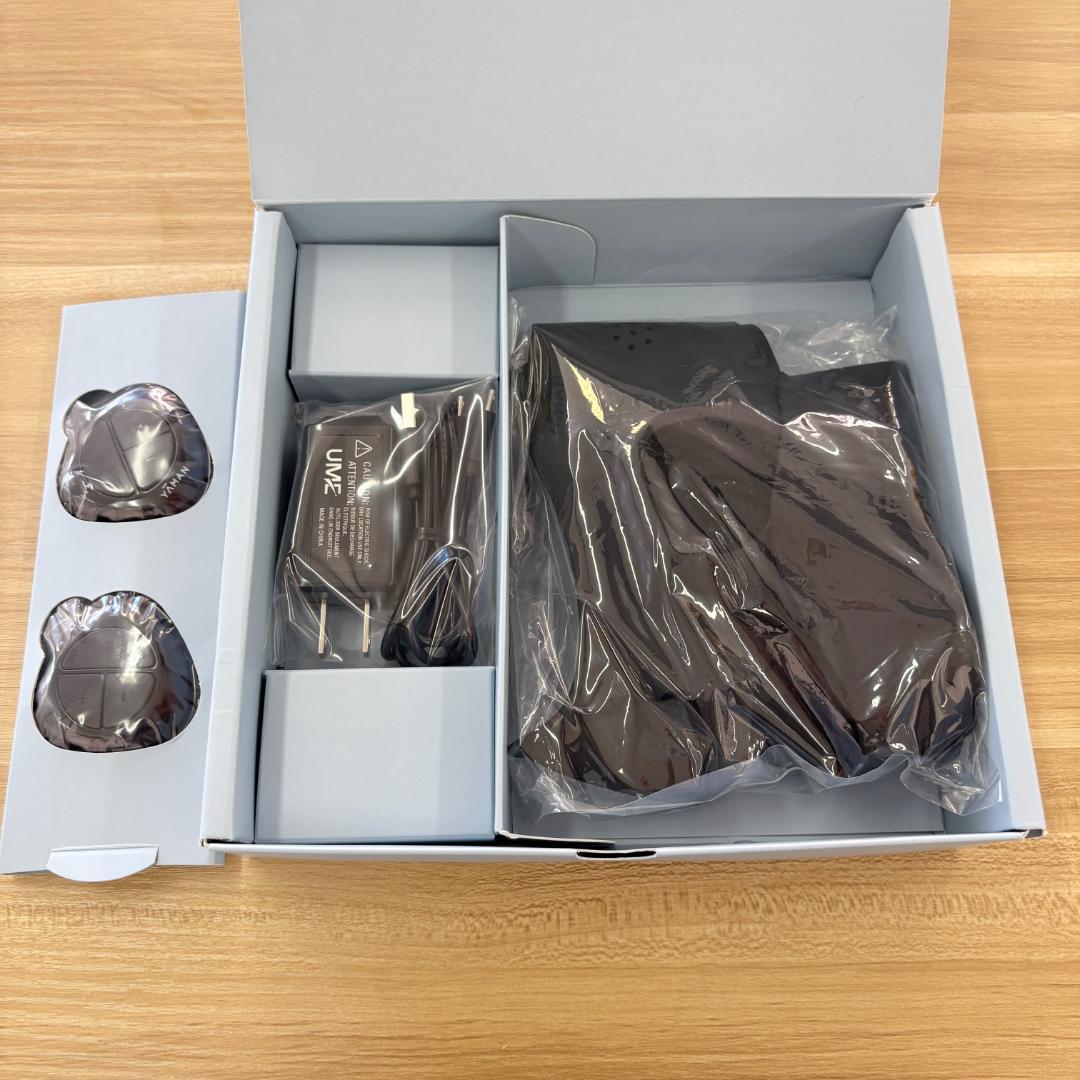 【超美品】YA-MAN メディリフト EP-14BB 美顔器 小顔