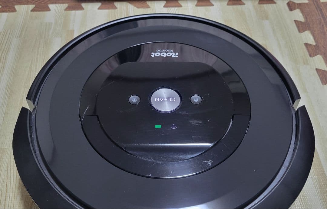 Roomba ロボット E5 掃除機 黒色 24回の掃除履歴あり