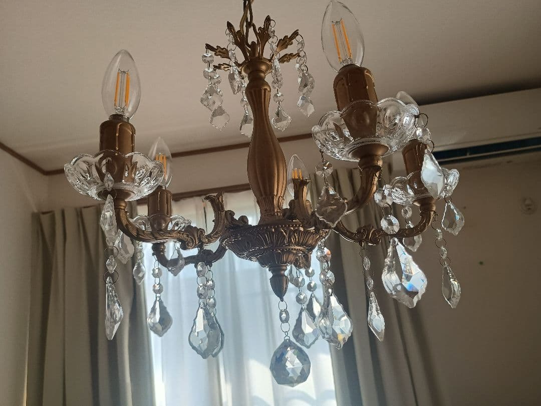 シャンデリア 5灯 ゴールド　LED電球付