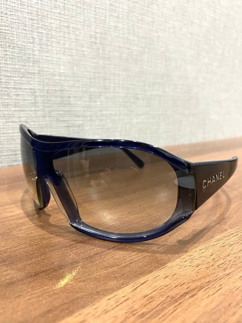 【CHANEL】シャネル　ネイビー スポーツサングラス