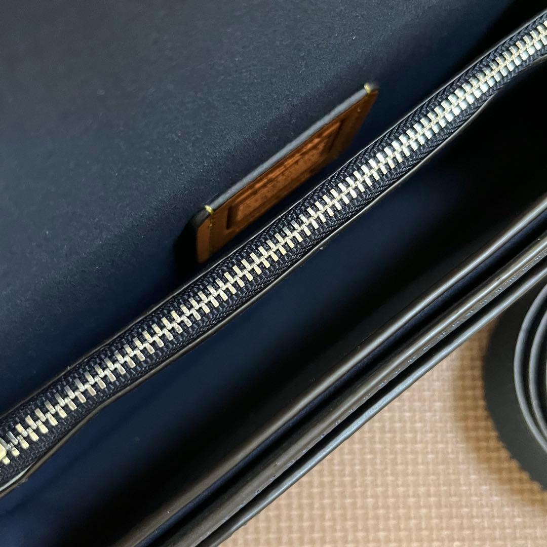 【大人気】コーチ タビー 26 ショルダーバッグ ネイビー アウトレット