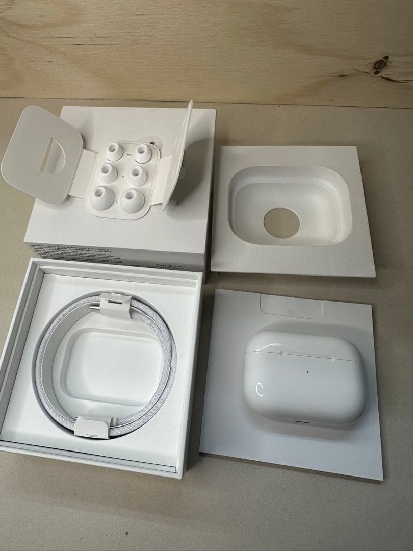 イヤホン AirPods Pro 2 MTJV3J/A 9V7M1