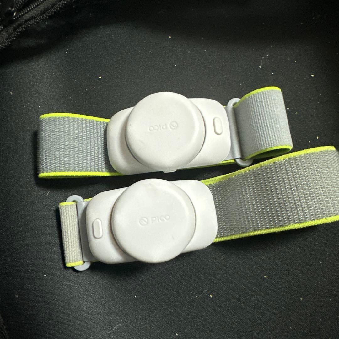 pico4 ultra 256GB motionトラッカー2つ付き