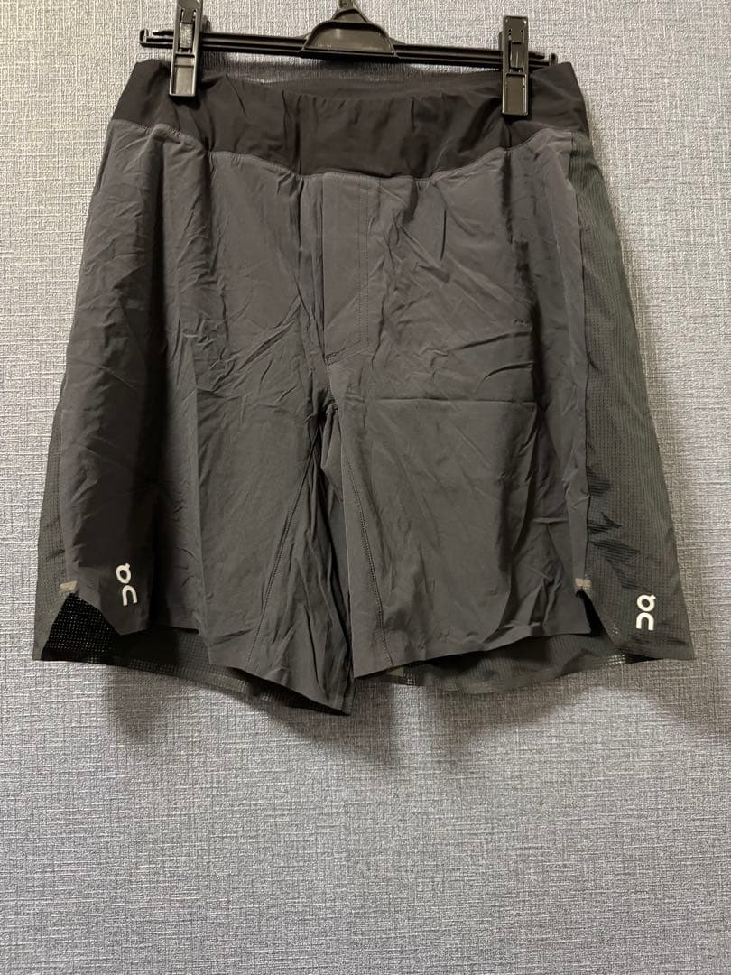 onトレーニングウェア上下セット　メンズS