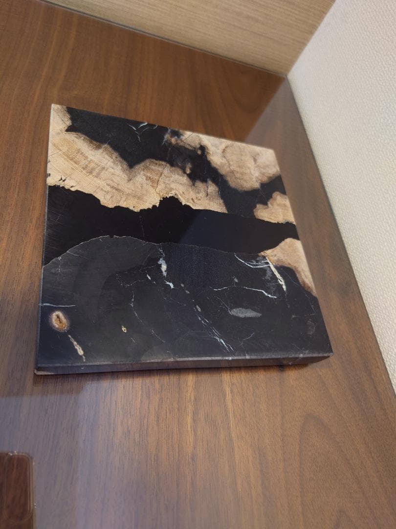 珪化木プレート