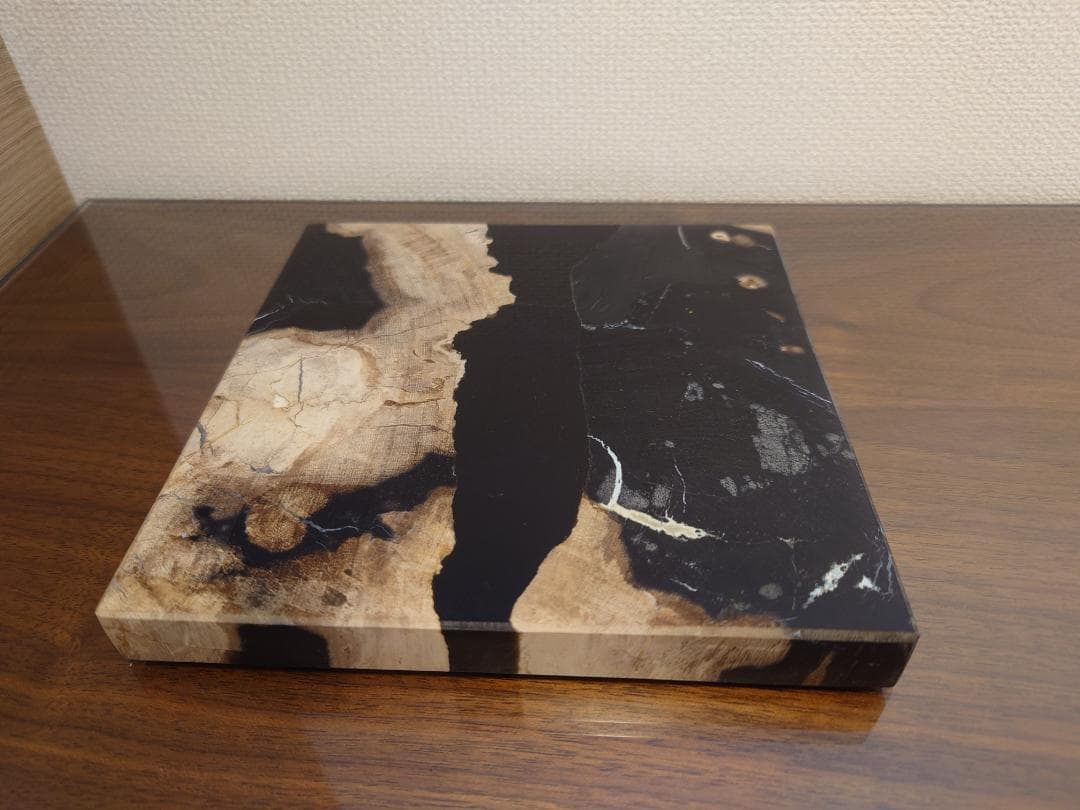 珪化木プレート