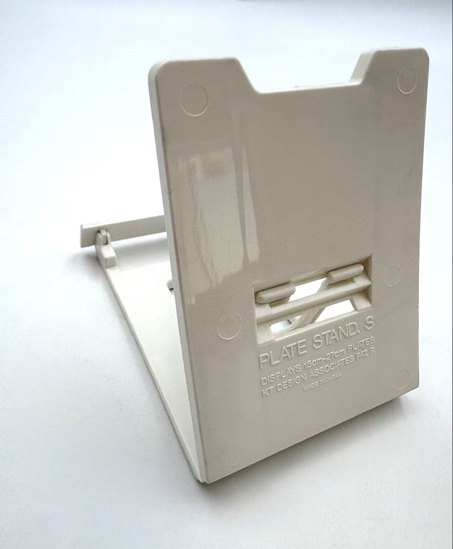 マイセン　歴代双剣マーク 飾皿 　ロゴ　25.5cmプレート　皿スタンド　箱付き