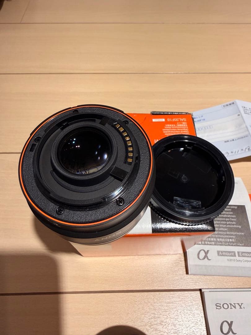 SONY DT 35mm F1.8 SAM レンズ　単焦点レンズ