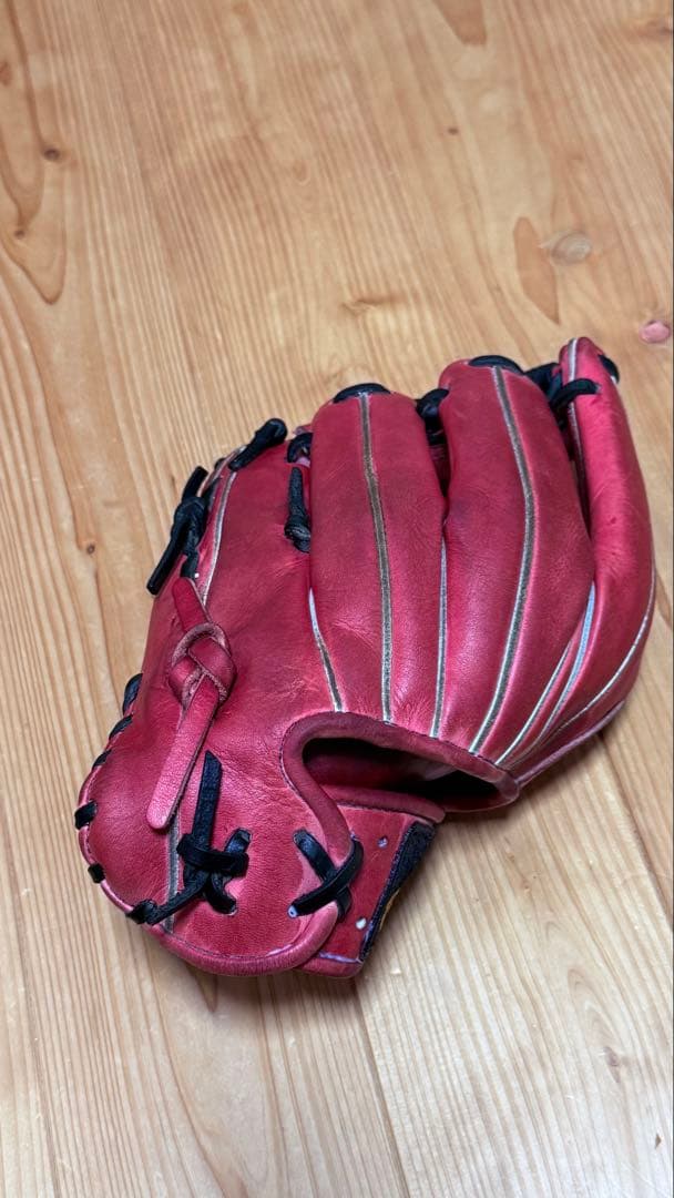 ⭐️値下げ⭐️軟式グローブ　特殊重心　Greedy