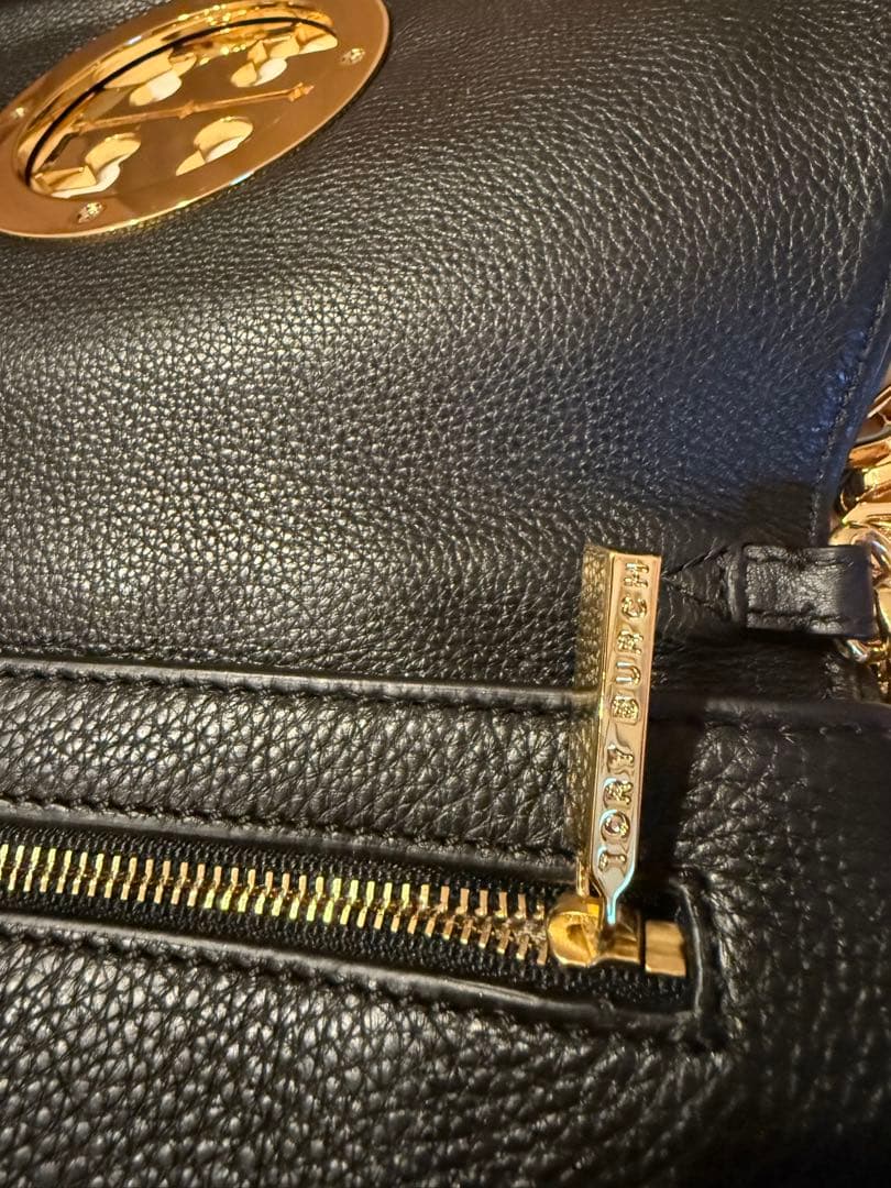 Tory Burch ブラックレザーショルダーバッグ