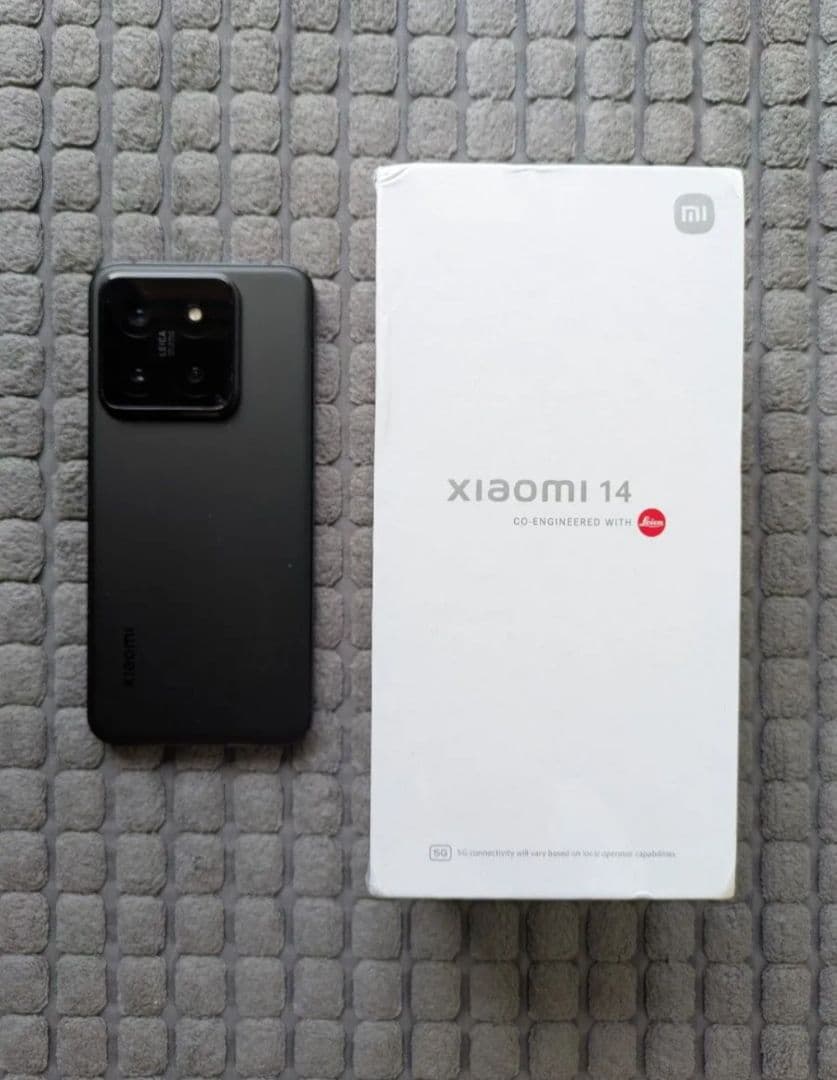 ★極美品★　Xiaomi 14 ブラック 12GB RAM 256GB