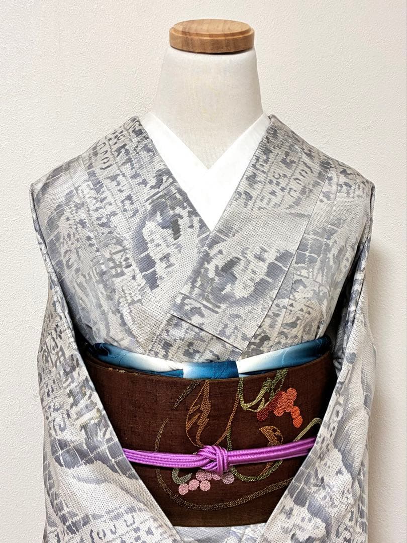 名古屋帯　相良刺繍　葡萄唐草　九寸　正絹